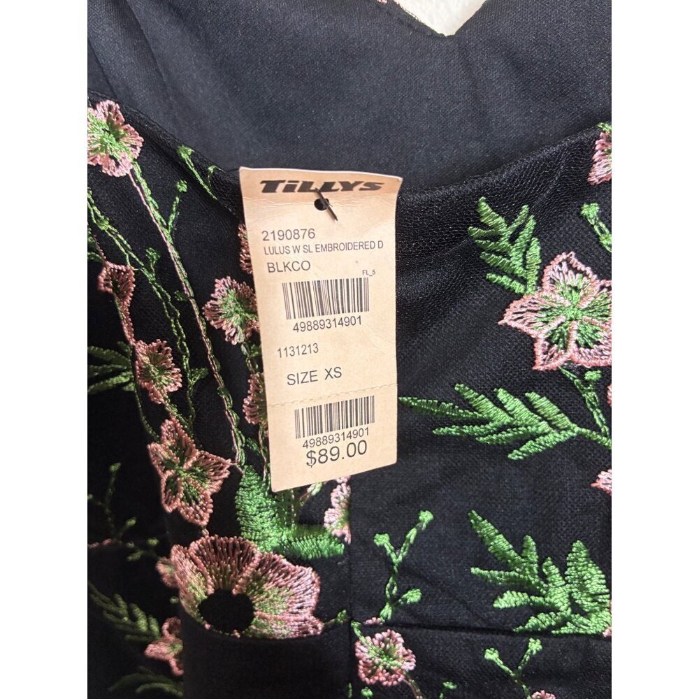 NWT Lulus Dress Embroidered Party Floral Boho Cottage Whimsigoth Black Size XS - Picture 5 of 5